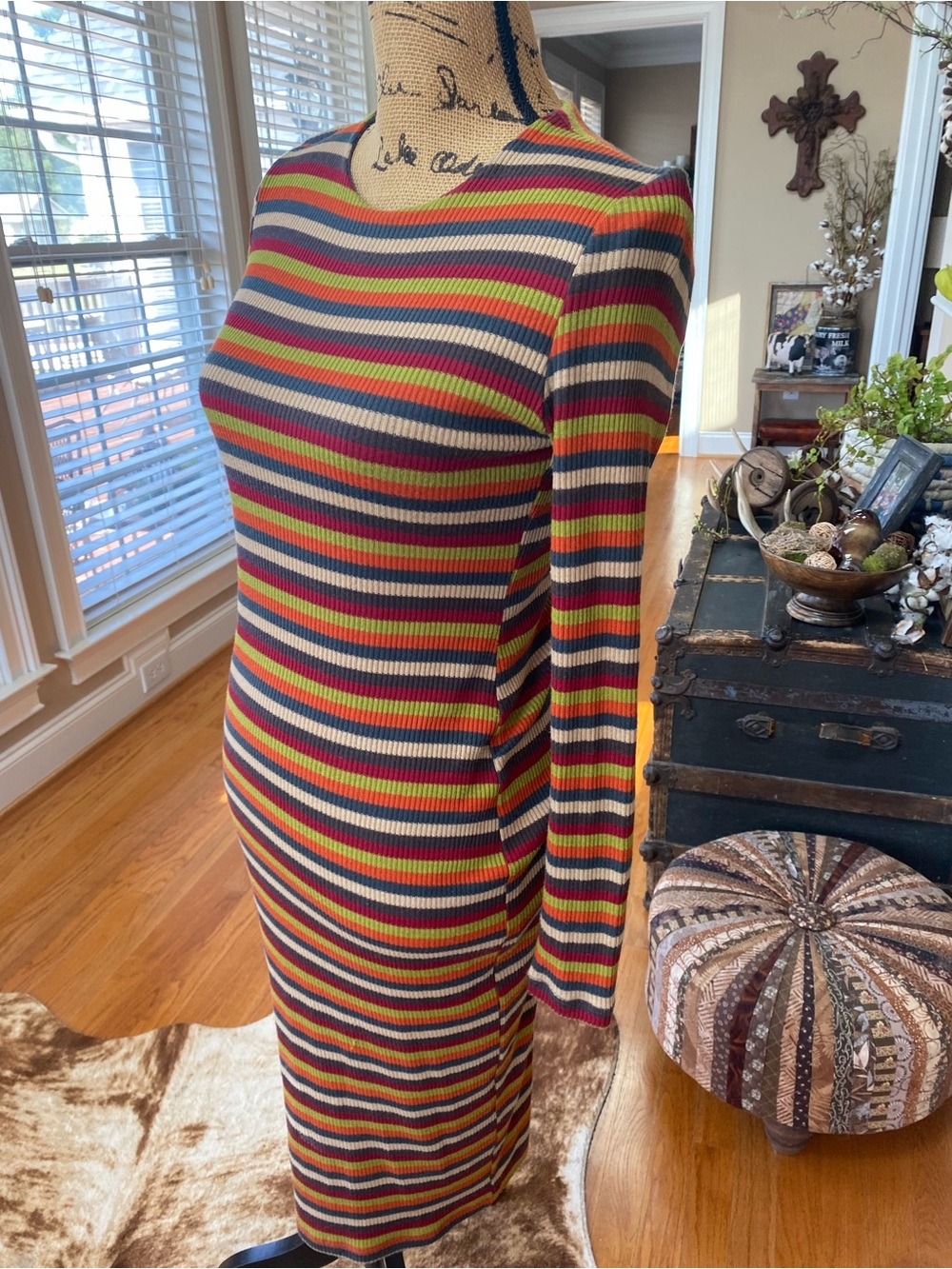 Striped Body Con Dress - Picture 3 of 6